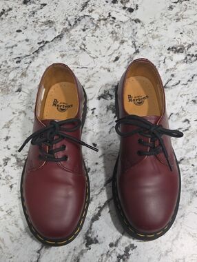 Dr. Martens 3-Eye Oxford in Cherry/Bordeaux with Yellow Stitching